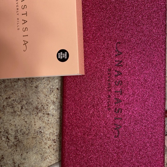 Anastasia Liquid Lipstick 10pc Limited Edition - Picture 2 of 7